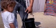 «الكوفية» تنقل نجاح المواطنين في حل مشكلة الحصول على المياه بحفر آباء تقليدية في مخيمات النزوح