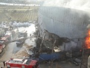 اندلاع حريق في المنطقة الصناعية بمدينة البيرة