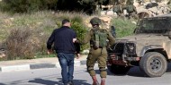 الاحتلال يعتقل شابا بعد الاعتداء عليه في القدس
